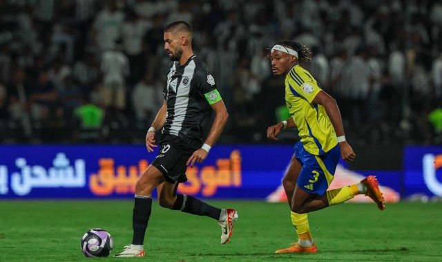 九游游戏中心-记者：罗马接触卡拉斯科经纪人，想了解利雅得青年人是否分摊薪水