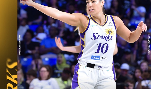 火花首发5人得分全上双，得分90+本赛季取得13胜1负