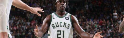 九游娱乐-首战手感低迷？霍勒迪：我们进攻还行 防守差点意思