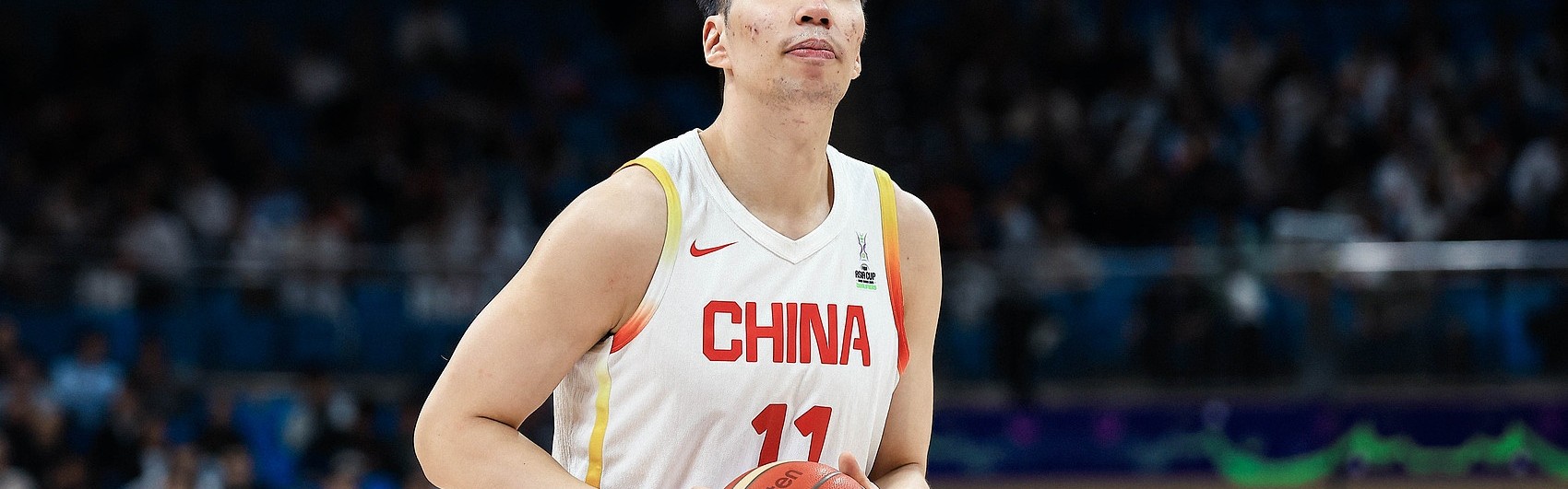 在线娱乐-媒体人：余嘉豪辗转3万里&amp;通过5次转机驰援中国男篮 担心影响状态