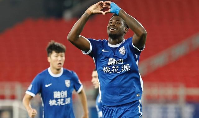 九游iOS版-最奇葩冠军诞生！国安津门虎弃权 三镇压泰山夺冠